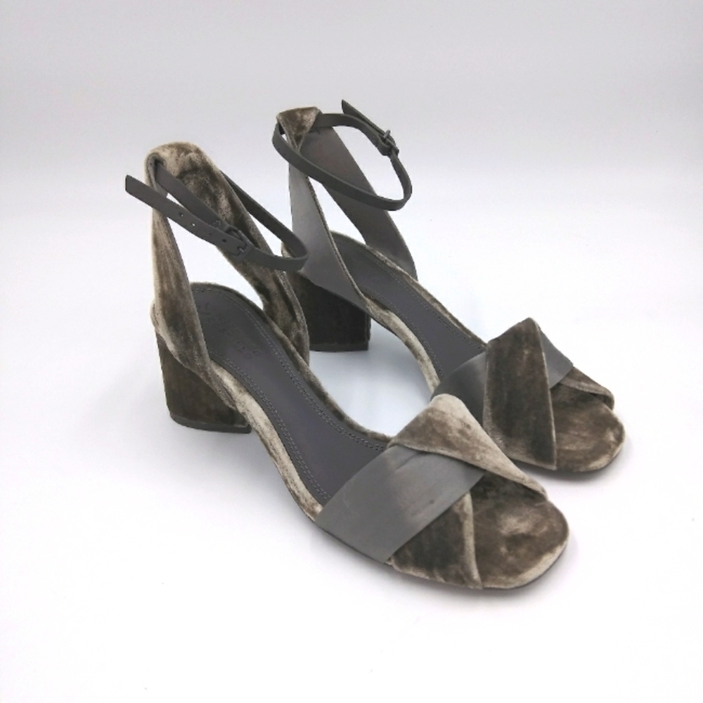 NEW MERCEDES CASTILLO PIPA VELVET ANKLE STRAP HEEL SANDAL
